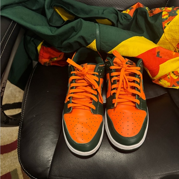 Miami Dunks - Picture 5 of 6